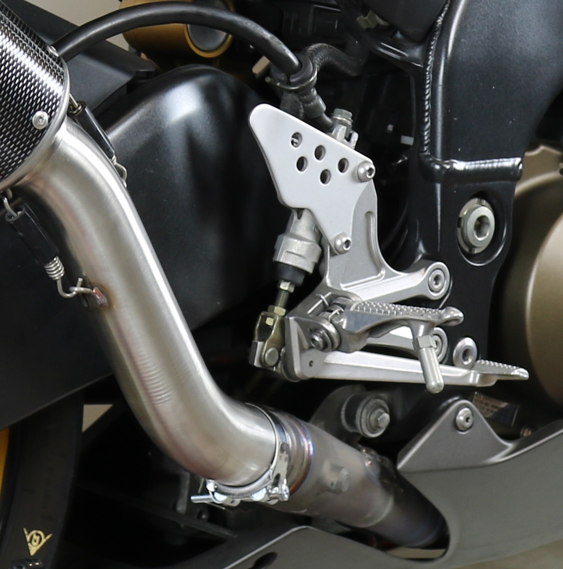 GPR exhaust compatible with  Kawasaki ZX-10R 2004-2005, Gpe Ann. titanium, Slip-on exhaust including removable db killer and link pipe 