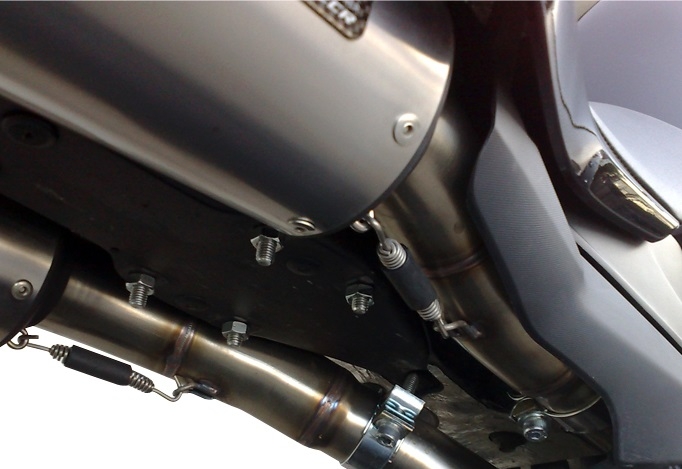 GPR exhaust compatible with  Yamaha YZF 1000 R1 2007-2008, Gpe Ann. titanium, Dual slip-on including removable db killers and link pipes 