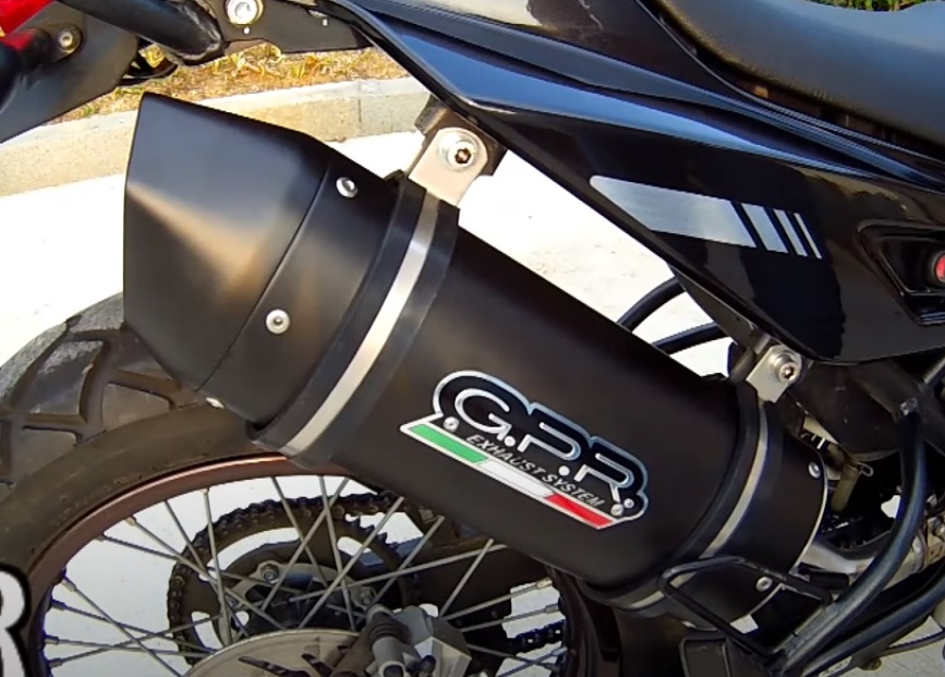 Derbi Senda Drd 125 R / SM 2009-2013, Furore Nero, Slip-on exhaust including removable db killer and link pipe 