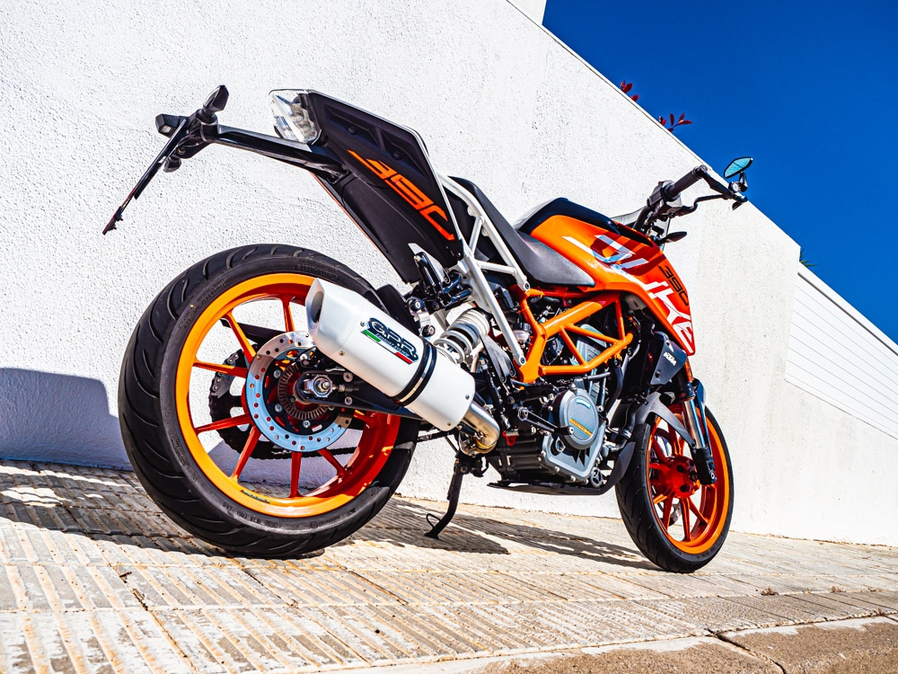 Ktm 250 Duke  2017-2020, Albus Evo4, Slip-on exhaust including removable db killer and link pipe 