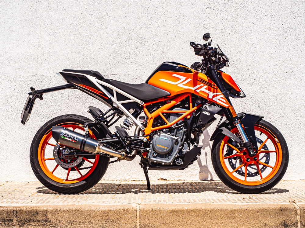 Ktm 250 Duke  2017-2020, GP Evo4 Poppy, Slip-on exhaust including removable db killer and link pipe 