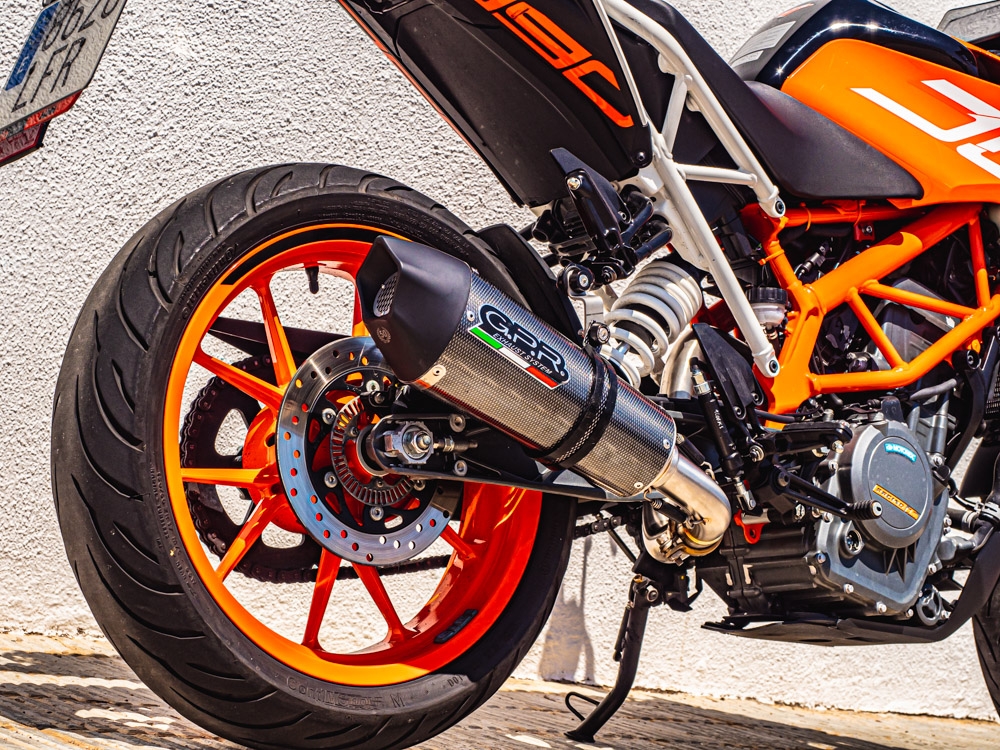 Ktm 250 Duke  2017-2020, GP Evo4 Poppy, Slip-on exhaust including removable db killer and link pipe 