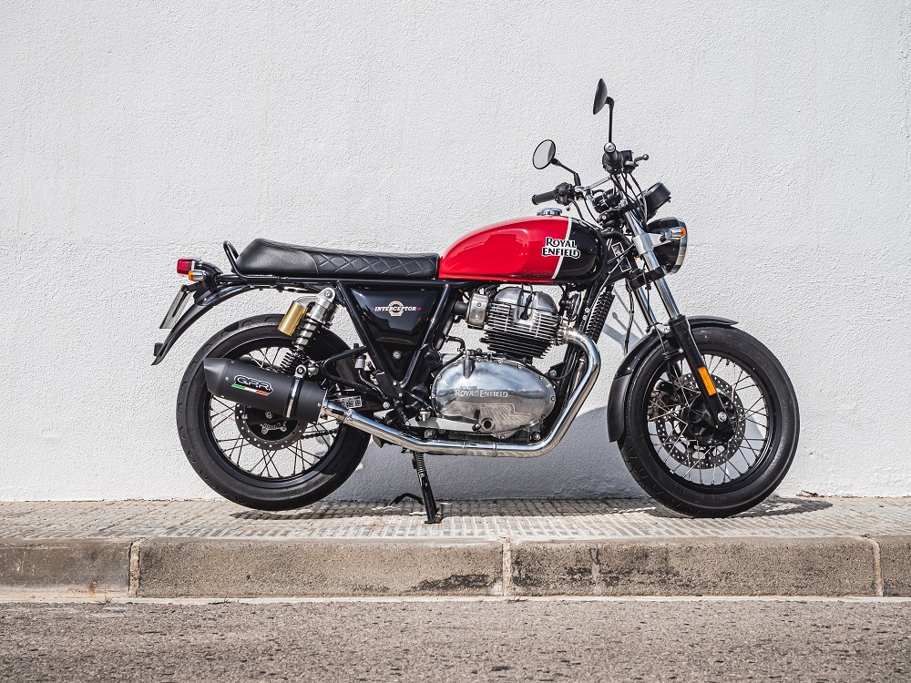 Royal Enfield Interceptor 650 2019-2020, Furore Evo4 Poppy, Dual slip-on exhausts including removable db killers and link pipes 